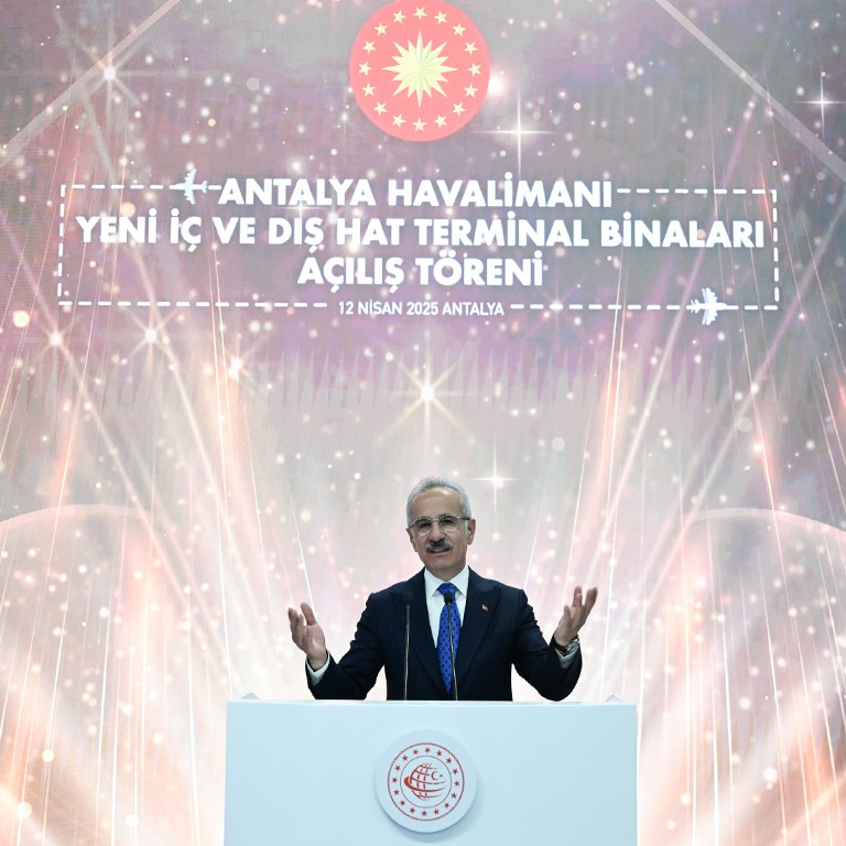ANTALYA AIRPORT’S NEW TERMINAL BUILDINGS HAVE BEEN IN SERVICE FOR ONE YEAR