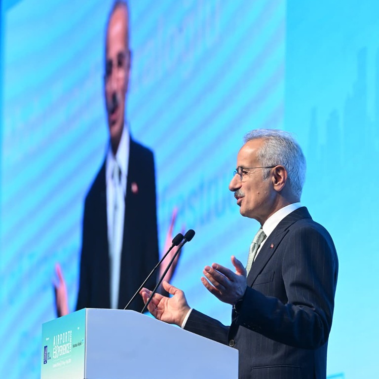 HAVACILIK DÜNYASI İSTANBUL’DA BULUŞTU