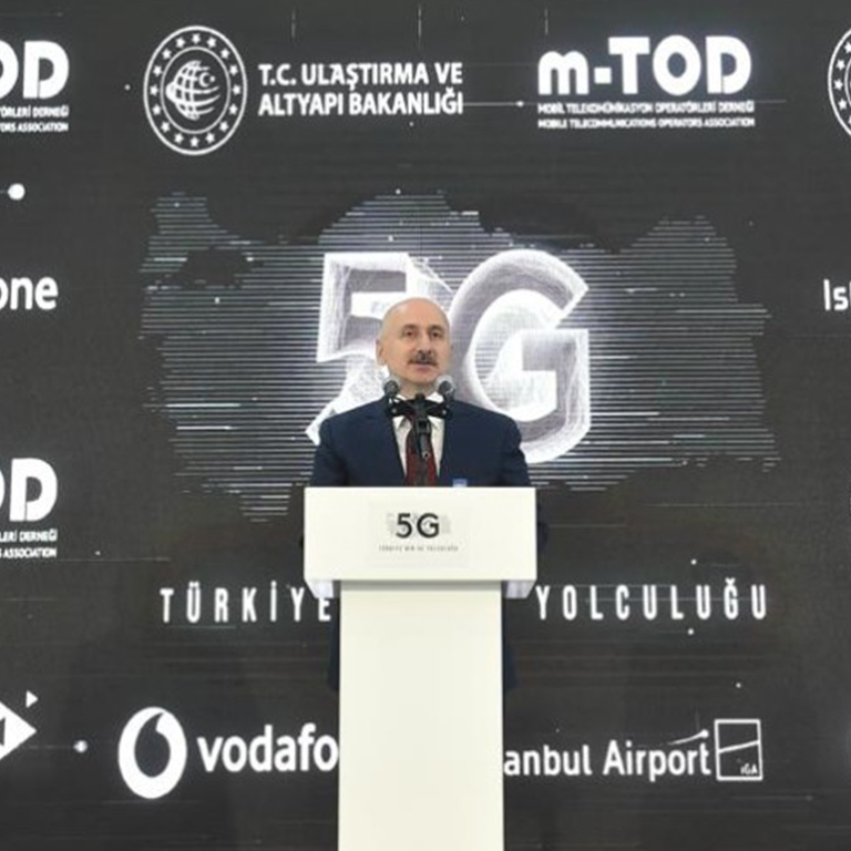 ULAŞTIRMA VE ALTYAPI BAKANI KARAİSMAİLOĞLU: 5G İHALESİNİ 2023 YILINDA YAPACAĞIZ