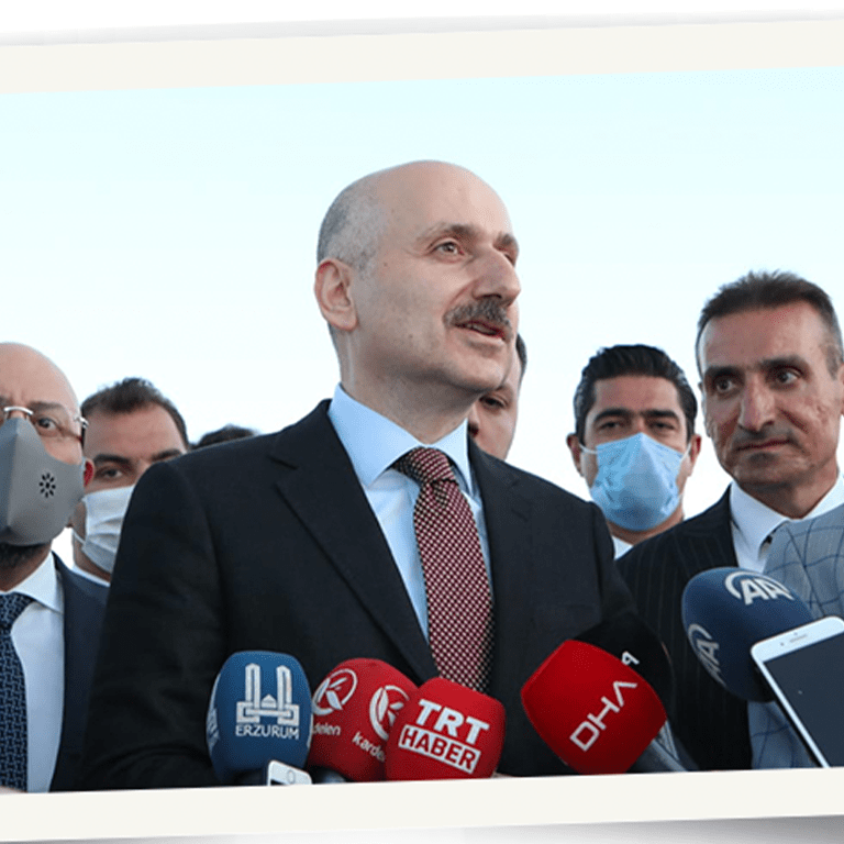 ULAŞTIRMA VE ALTYAPI BAKANI ADİL KARAİSMAİLOĞLU'NDAN "ERZURUM HAVALİMANI" AÇIKLAMASI