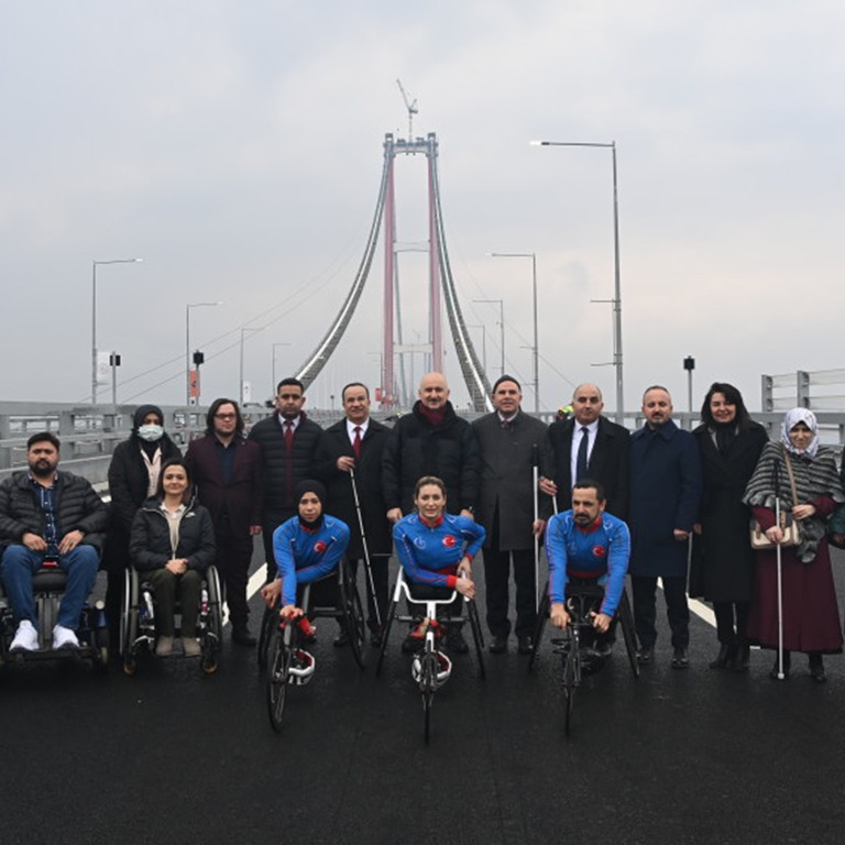 ULAŞTIRMA VE ALTYAPI BAKANLIĞI "ENGELSİZ ULAŞIM" PROJELERİNE ODAKLANDI