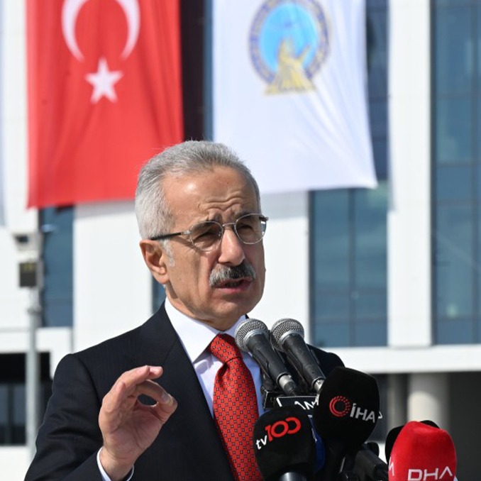 İSTANBUL HAVALİMANI TARİH YAZACAK