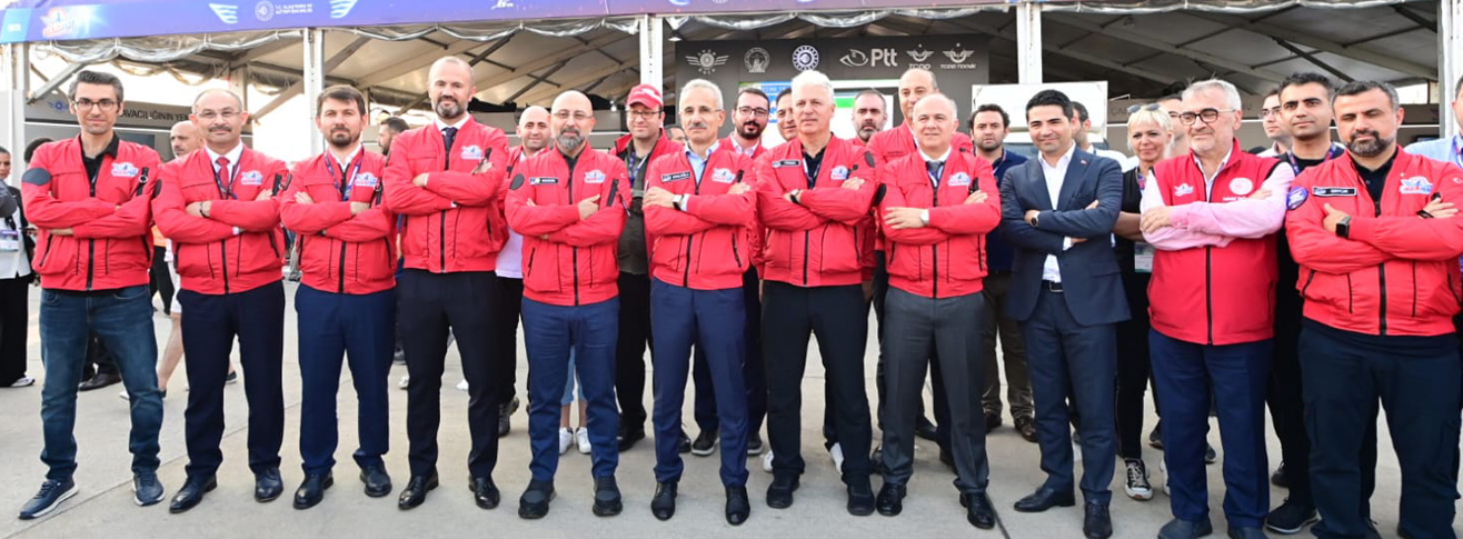 ULAŞTIRMA VE ALTYAPI BAKANI URALOĞLU'NA YERLİ VE MİLLÎ PROJELERİMİZ HAKKINDA BİLGİ VERİLDİ