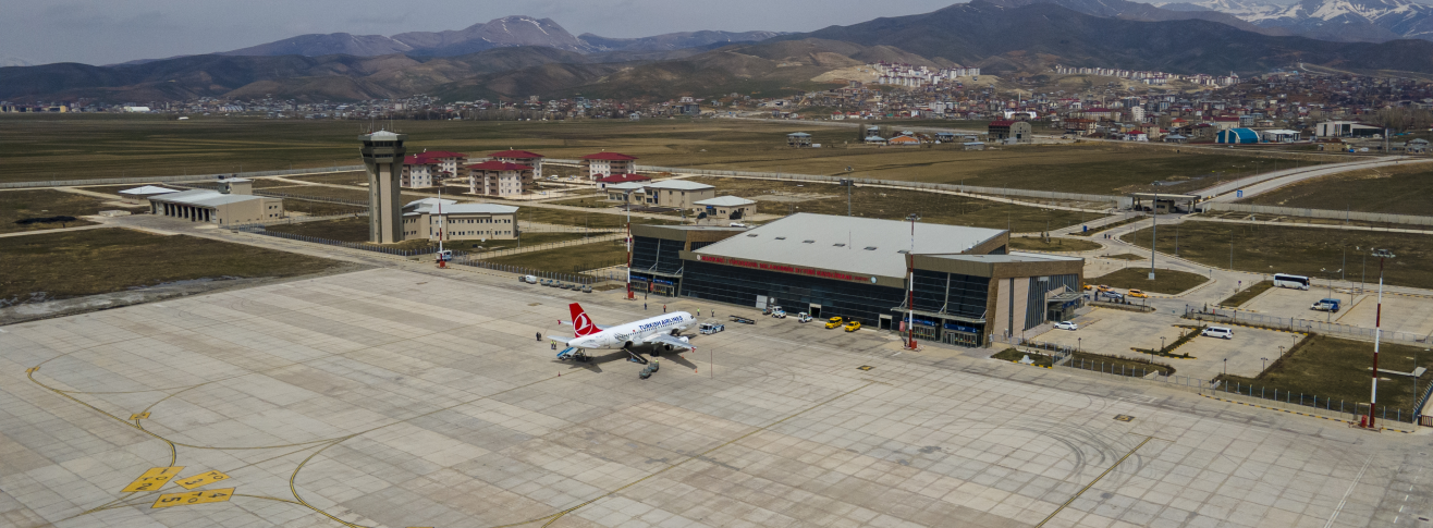 HAKKARİ YÜKSEKOVA SELAHADDİN EYYUBİ HAVALİMANI