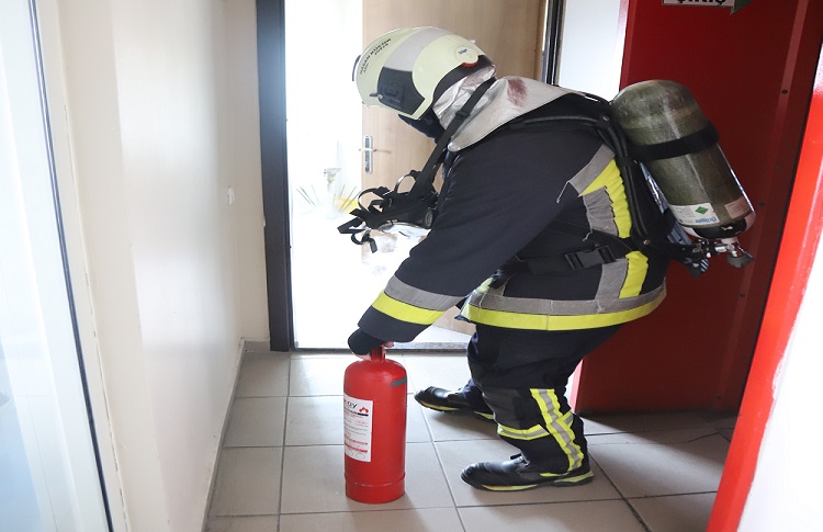 HAVALİMANIMIZDA DOĞAL AFET MÜDAHALE, KURTARMA VE TAHLİYE TATBİKATI GERÇEKLEŞTİRİLDİ