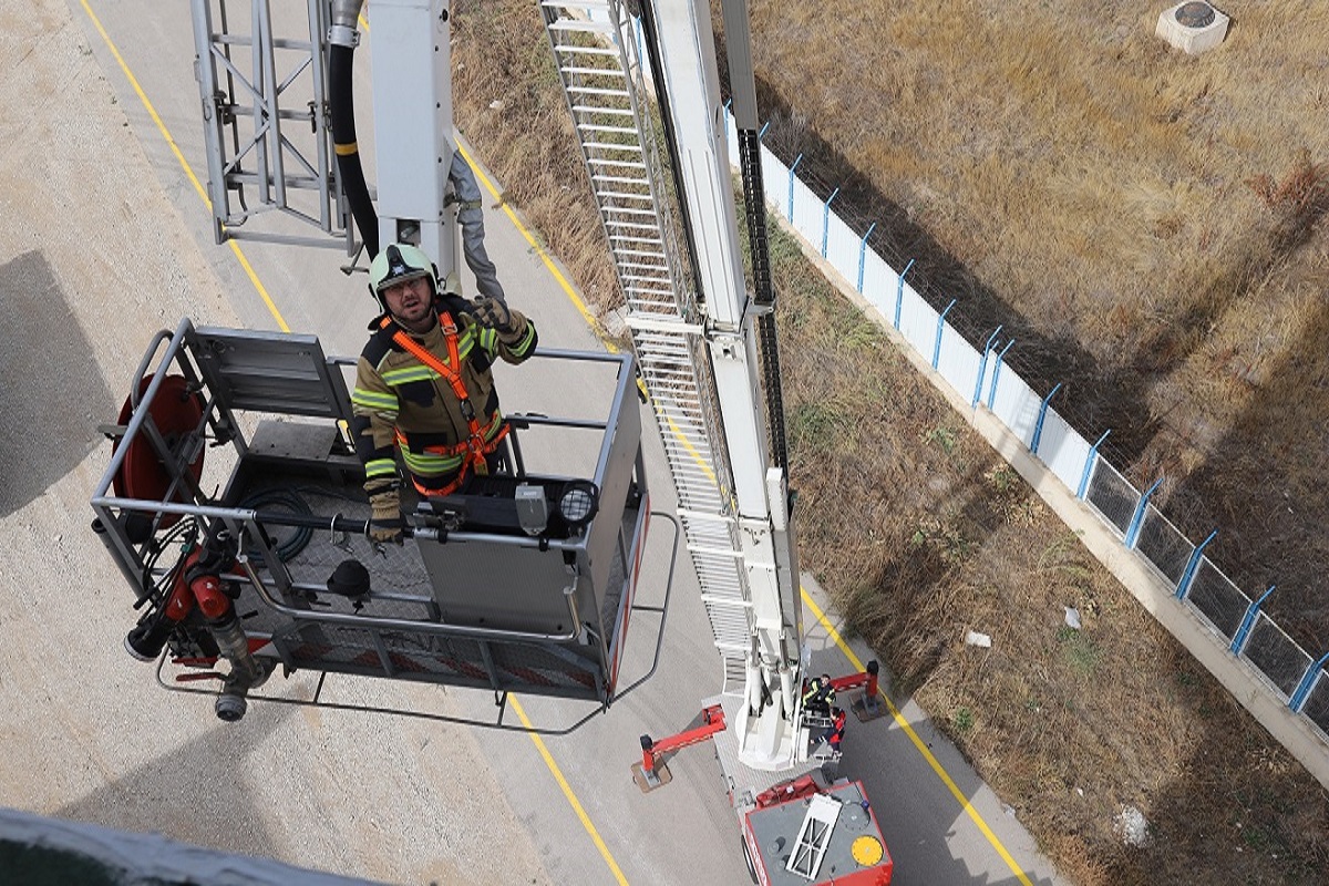 HAVALİMANIMIZDA DOĞAL AFET MÜDAHALE, KURTARMA VE TAHLİYE TATBİKATI GERÇEKLEŞTİRİLDİ
