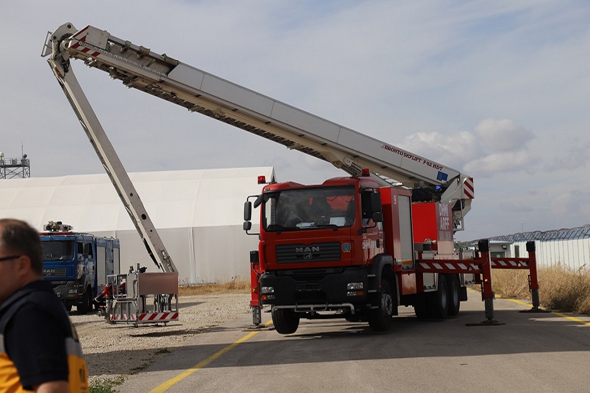 HAVALİMANIMIZDA DOĞAL AFET MÜDAHALE, KURTARMA VE TAHLİYE TATBİKATI GERÇEKLEŞTİRİLDİ
