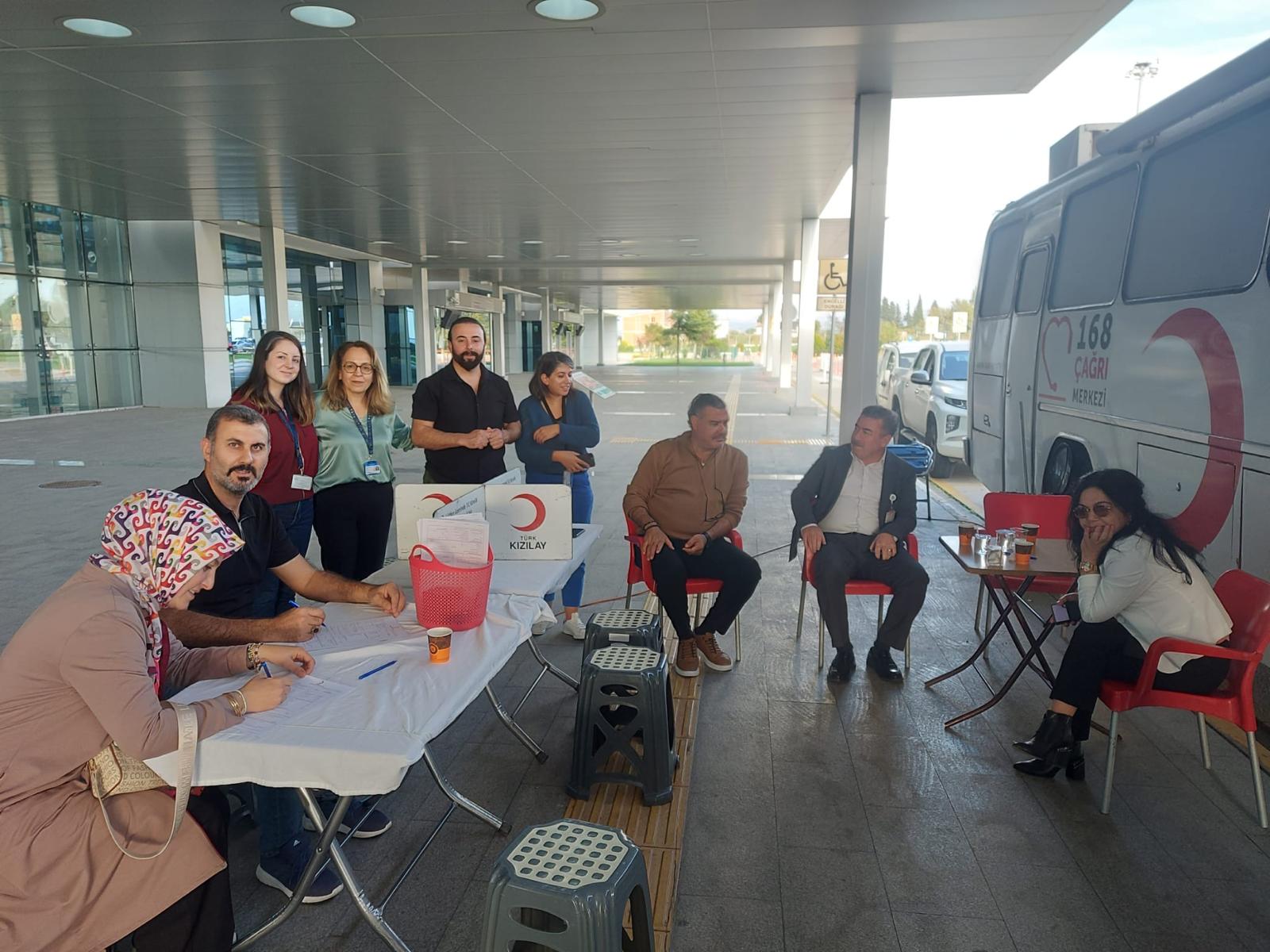 Balıkesir Koca Seyit Havalimanı’nda Kızılay Haftası’nda Kan Bağışı Etkinliği