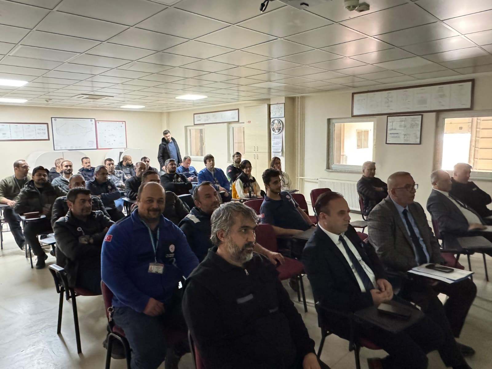 HAVALİMANIMIZDA 2025/2026 KIŞ SEZONU ÖNCESİ KARLA MÜCADELE HAZIRLIK TOPLANTISI GERÇEKLEŞTİRİLDİ