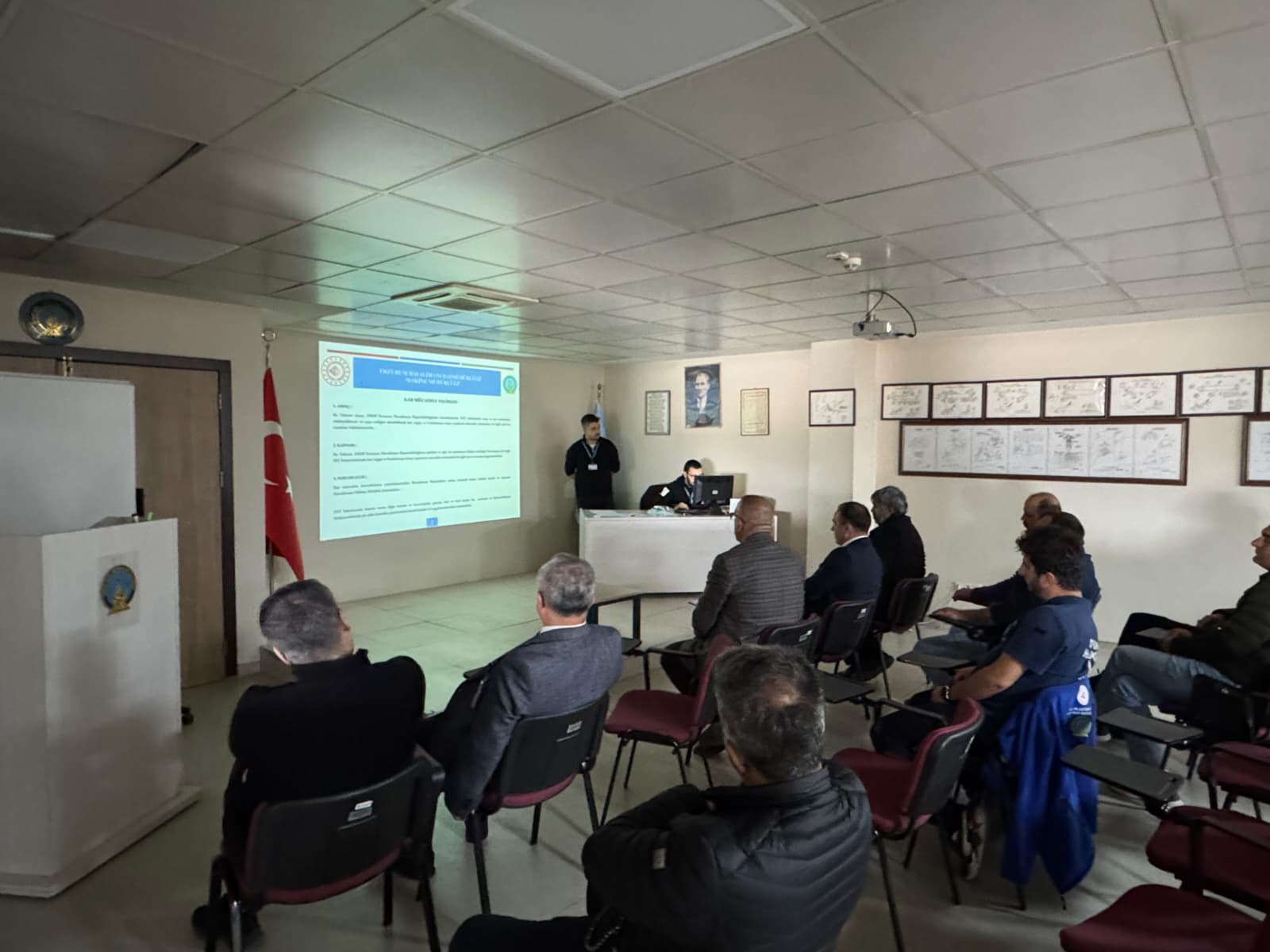 HAVALİMANIMIZDA 2025/2026 KIŞ SEZONU ÖNCESİ KARLA MÜCADELE HAZIRLIK TOPLANTISI GERÇEKLEŞTİRİLDİ