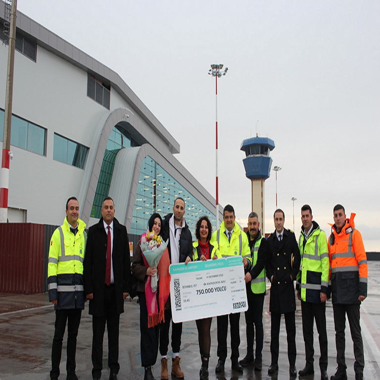 HAVALİMANIMIZDA YOLCU REKORU KIRILDI