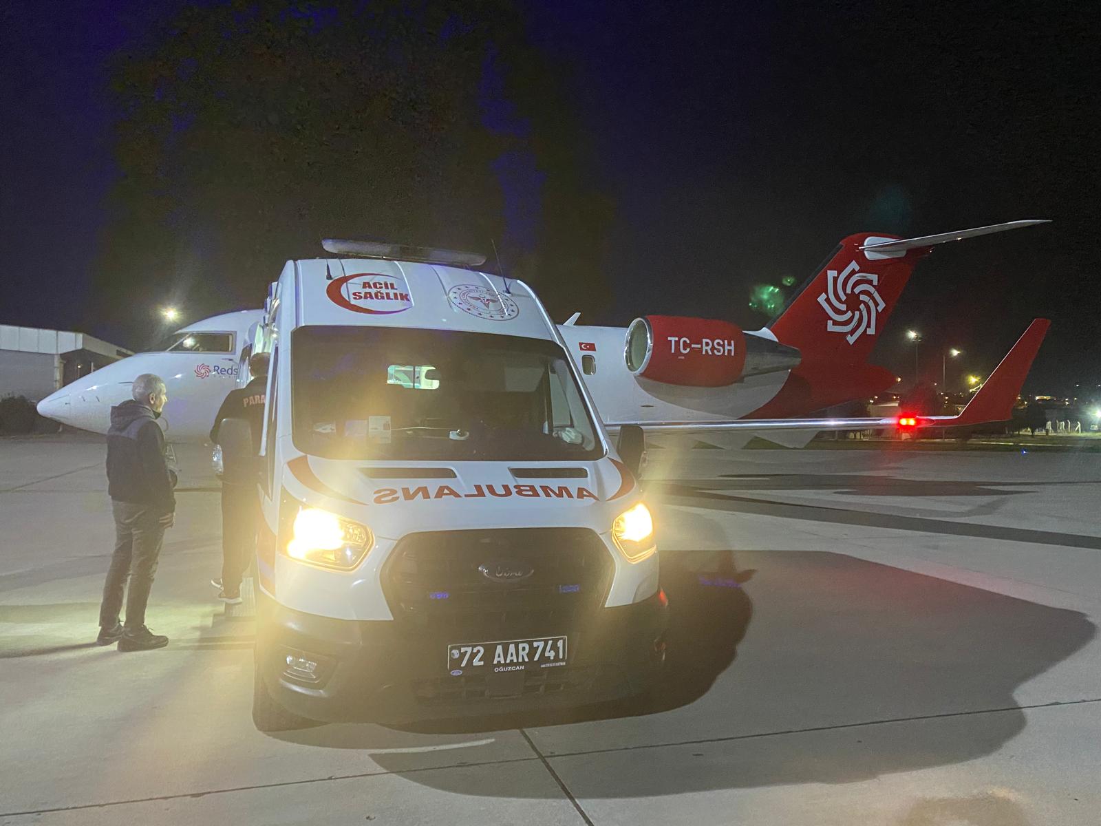 BATMAN HAVALİMANI SAĞLIKTA KESİNTİSİZ HAVA DESTEĞİ SAĞLIYOR