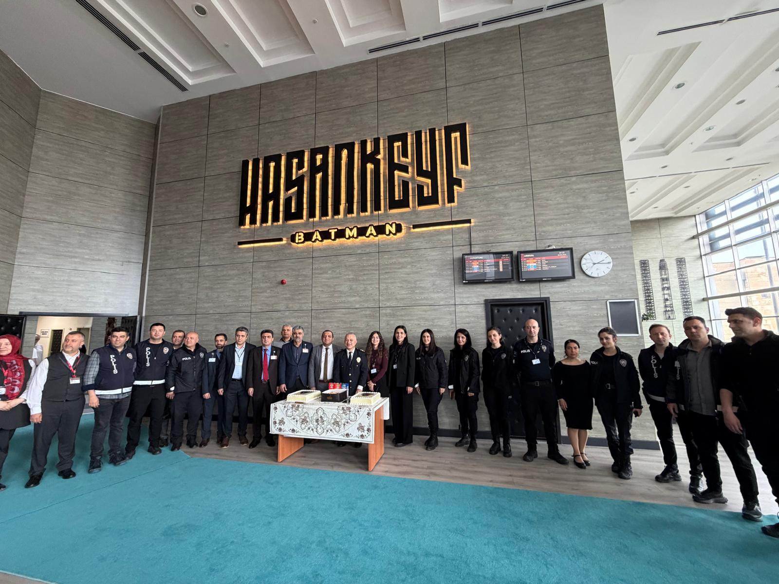 POLİS HAFTASI HAVALİMANINDA COŞKUYLA KUTLANDI