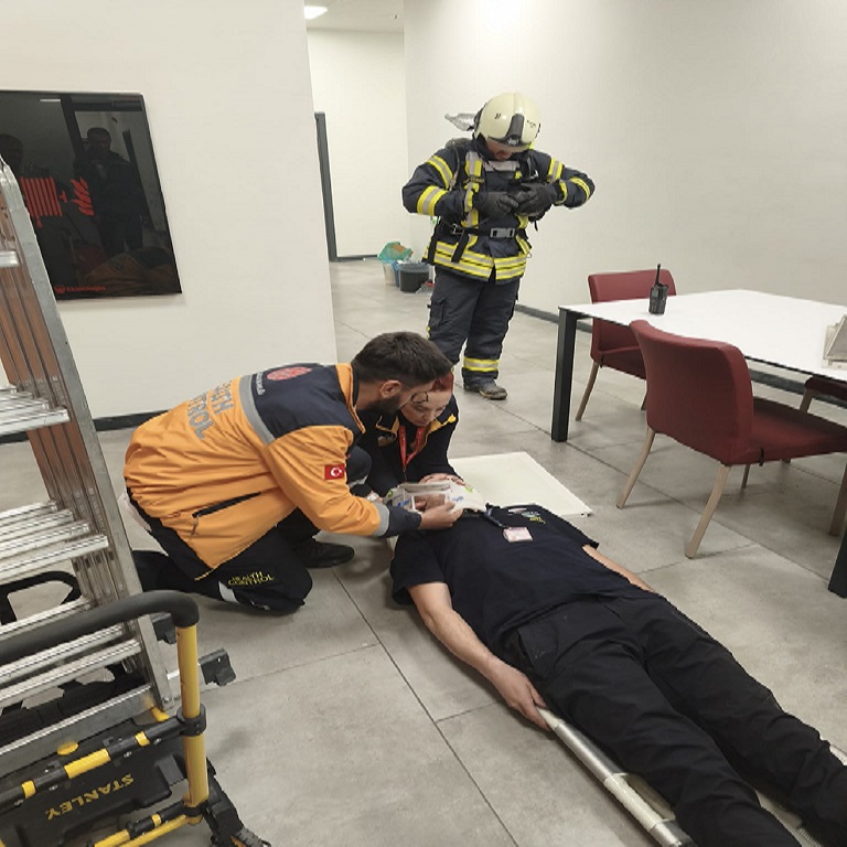 Kayseri Havalimanı Deprem-Yangın-Bina Tahliye Tatbikatı