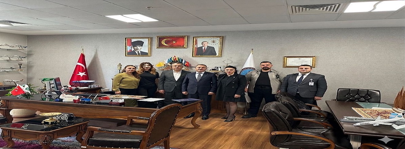 GİRNE AMERİKAN ÜNİVERSİTESİNDEN HAVALİMANIMIZA ZİYARET