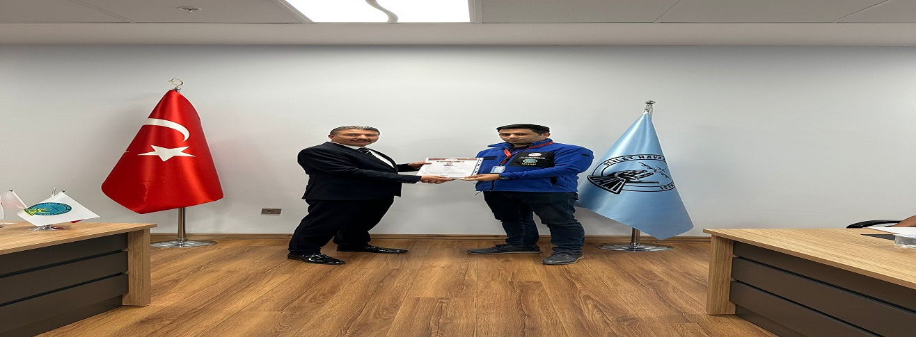 GAZİANTEP HAVALİMANI PERSONELLERİNE VALİLİK TARAFINDAN BAŞARI BELGESİ VERİLDİ