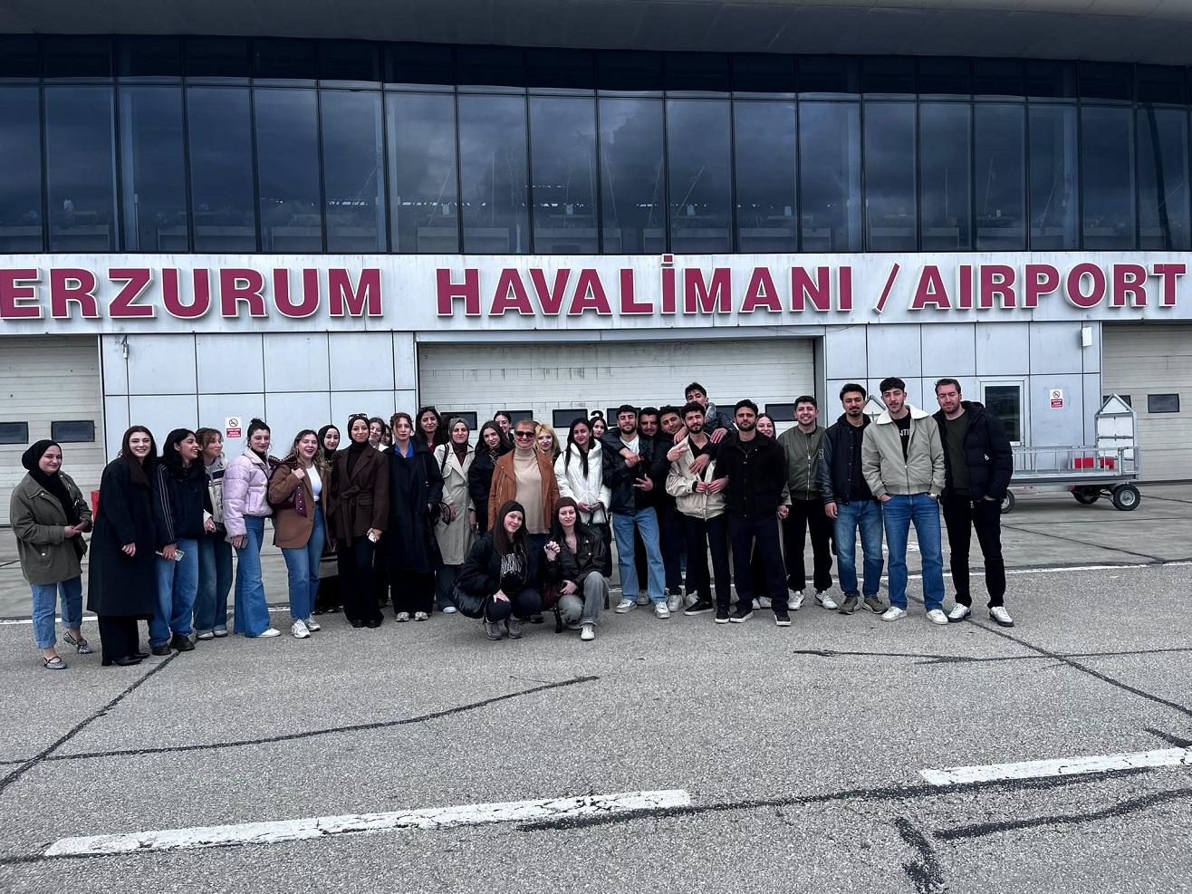 SİVİL HAVA ULAŞTIRMA İŞLETMECİLİĞİ ÖĞRENCİLERİNDEN HAVALİMANIMIZA TEKNİK ZİYARET