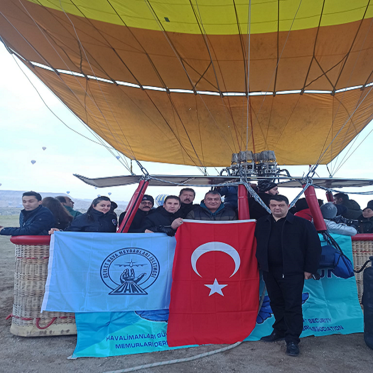 HAVALİMANI MÜDÜRÜMÜZ SERDAR YILMAZ'IN 1 MART HAVALİMANLARI GÜVENLİK MEMURLARI GÜNÜ MESAJI 