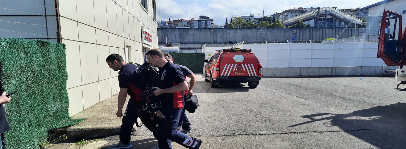 DHMİ Trabzon Havalimanı Başmüdürlüğünde Nefes Kesen Acil Durum Tatbikatı