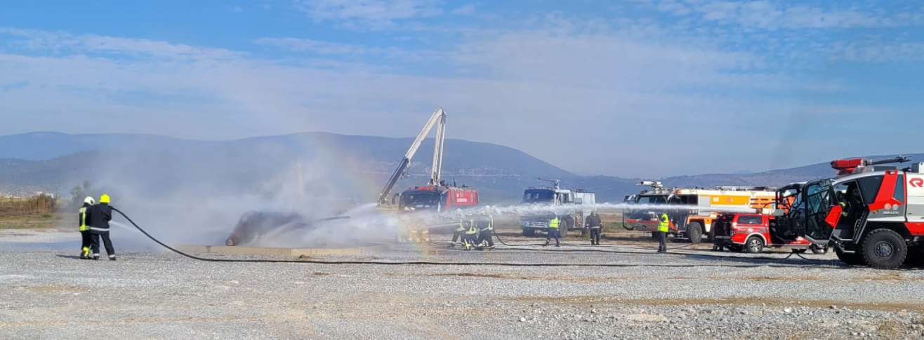 Havalimanımızda Ateşli Yangın Tatbikatı Gerçekleştirildi