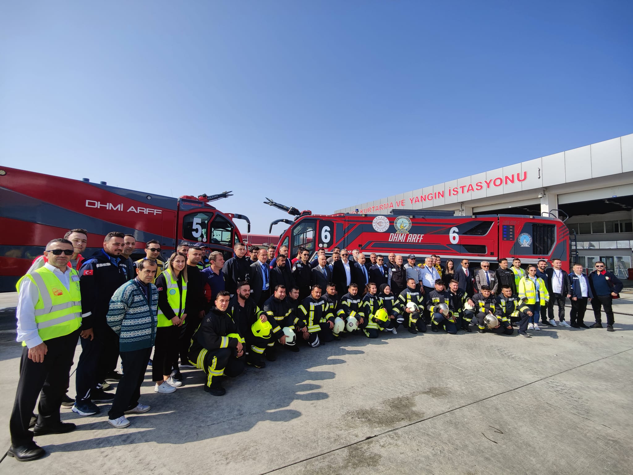 ARFF Şefliği tarafından 2022 yılı Dar (kısmi) Katılımlı Acil Durum Ateşli Yangın Tatbikatı gerçekleştirilmiştir.