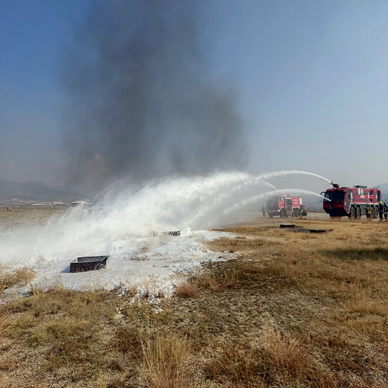 ARFF Şefliği tarafından 2022 yılı Dar (kısmi) Katılımlı Acil Durum Ateşli Yangın Tatbikatı gerçekleştirilmiştir.