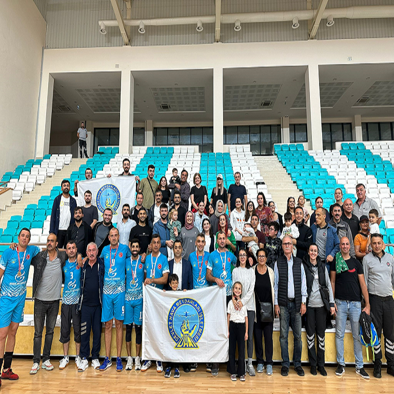 Cumhuriyetimizin 100. Yıl Kutlamaları Kamu Spor Oyunları Turnuvasında Havalimanımız Erkek Voleybol Takımı Sinop Şampiyonu Oldu