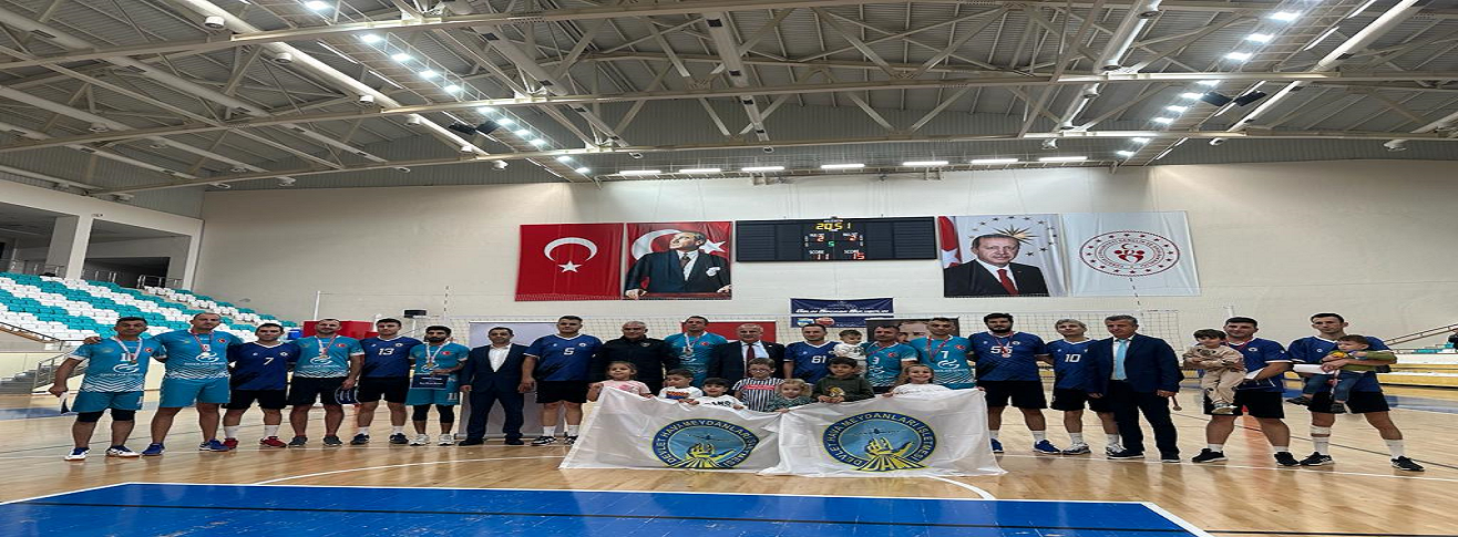 Cumhuriyetimizin 100. Yıl Kutlamaları Kamu Spor Oyunları Turnuvasında Havalimanımız Erkek Voleybol Takımı Sinop Şampiyonu Oldu