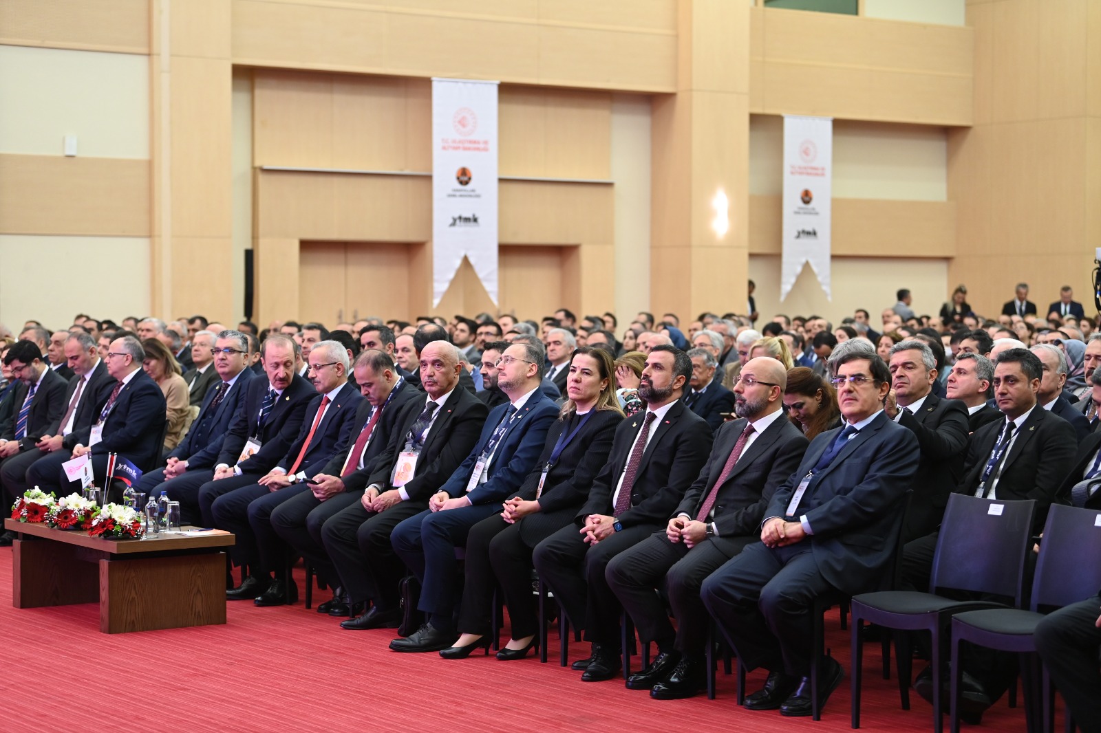 YK BAŞKANI VE GENEL MÜDÜRÜMÜZ HÜSEYİN KESKİN KARAYOLU 5. ULUSAL KONGRESİ VE SERGİSİ KAPSAMINDA DÜZENLENEN TÜRKİYE YÜZYILINDA ULAŞIM PANELİNDE KONUŞTU
