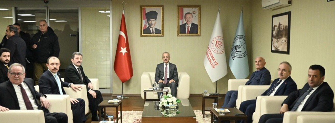 ULAŞTIRMA VE ALTYAPI BAKANI ABDULKADİR URALOĞLU’NDAN SAMSUN'A YENİ HAVALİMANI MÜJDESİ