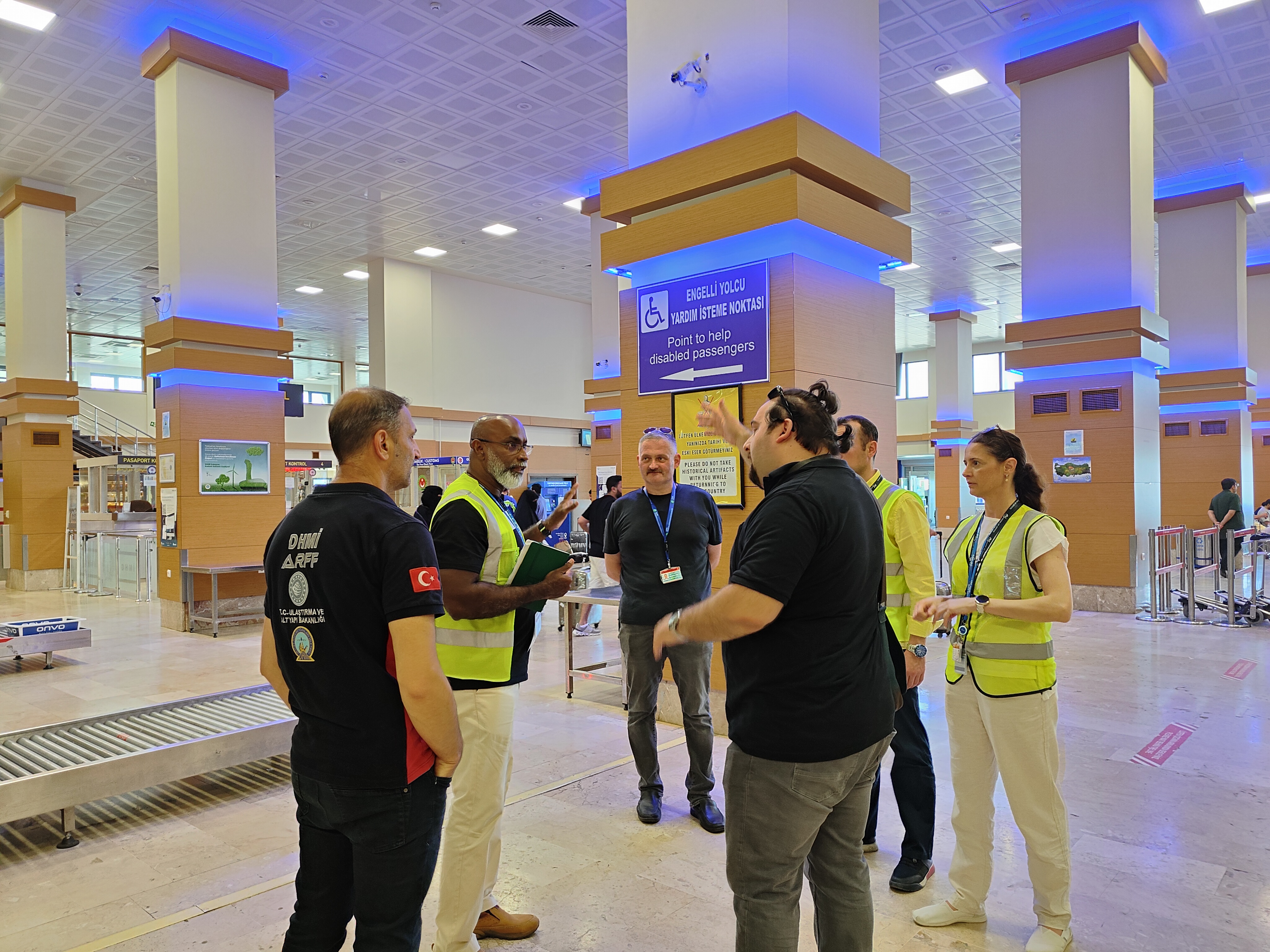 FlyDubai Havayolları Yetkilisinden ARFF Müdürlüğümüze Önemli Ziyaret