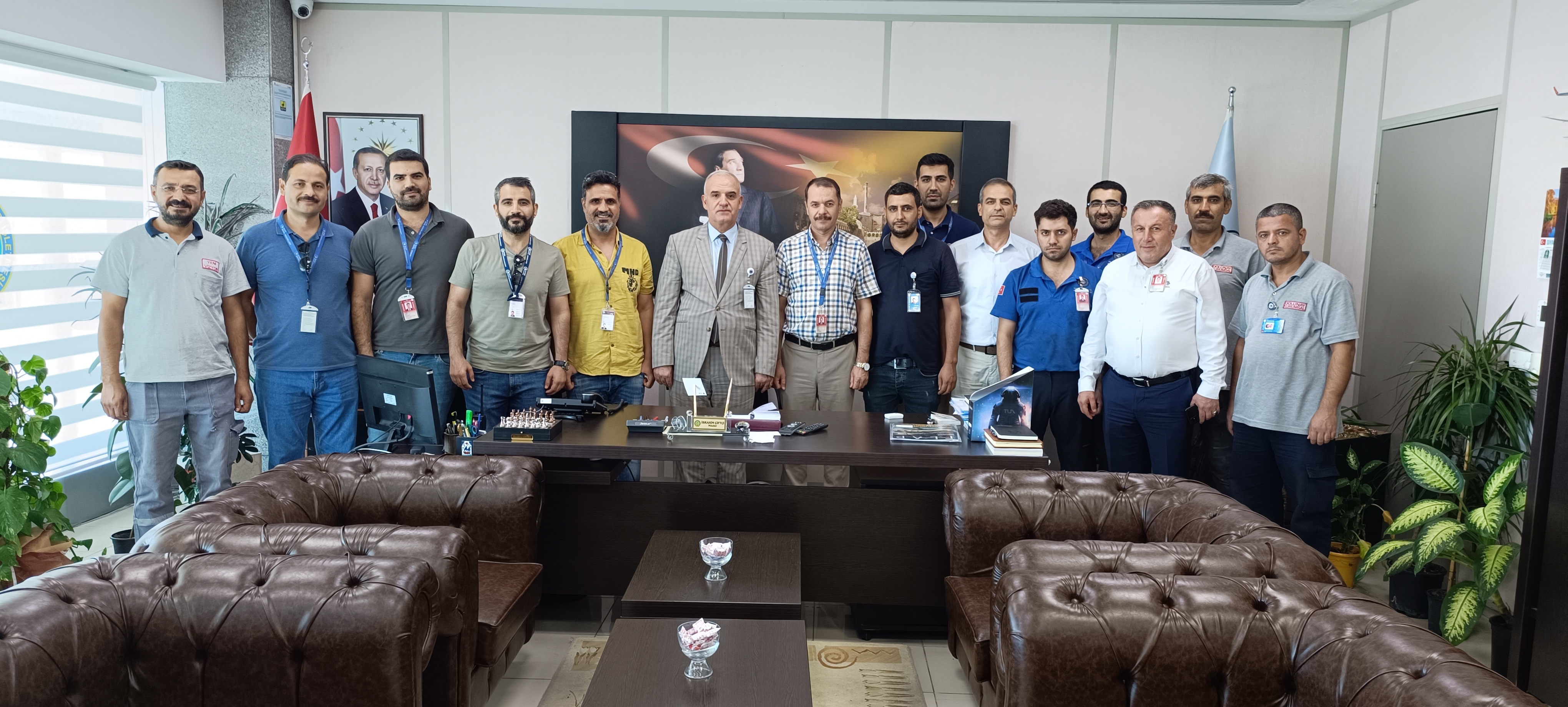 Havalimanımızda Giden Yolcu Salonu Personellerimiz İmkanlarınca Genişletildi