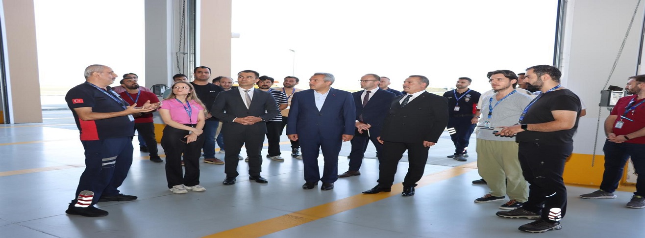Vali Baydaş Rize Artvin Havalimanı'nda İncelemelerde Bulundu