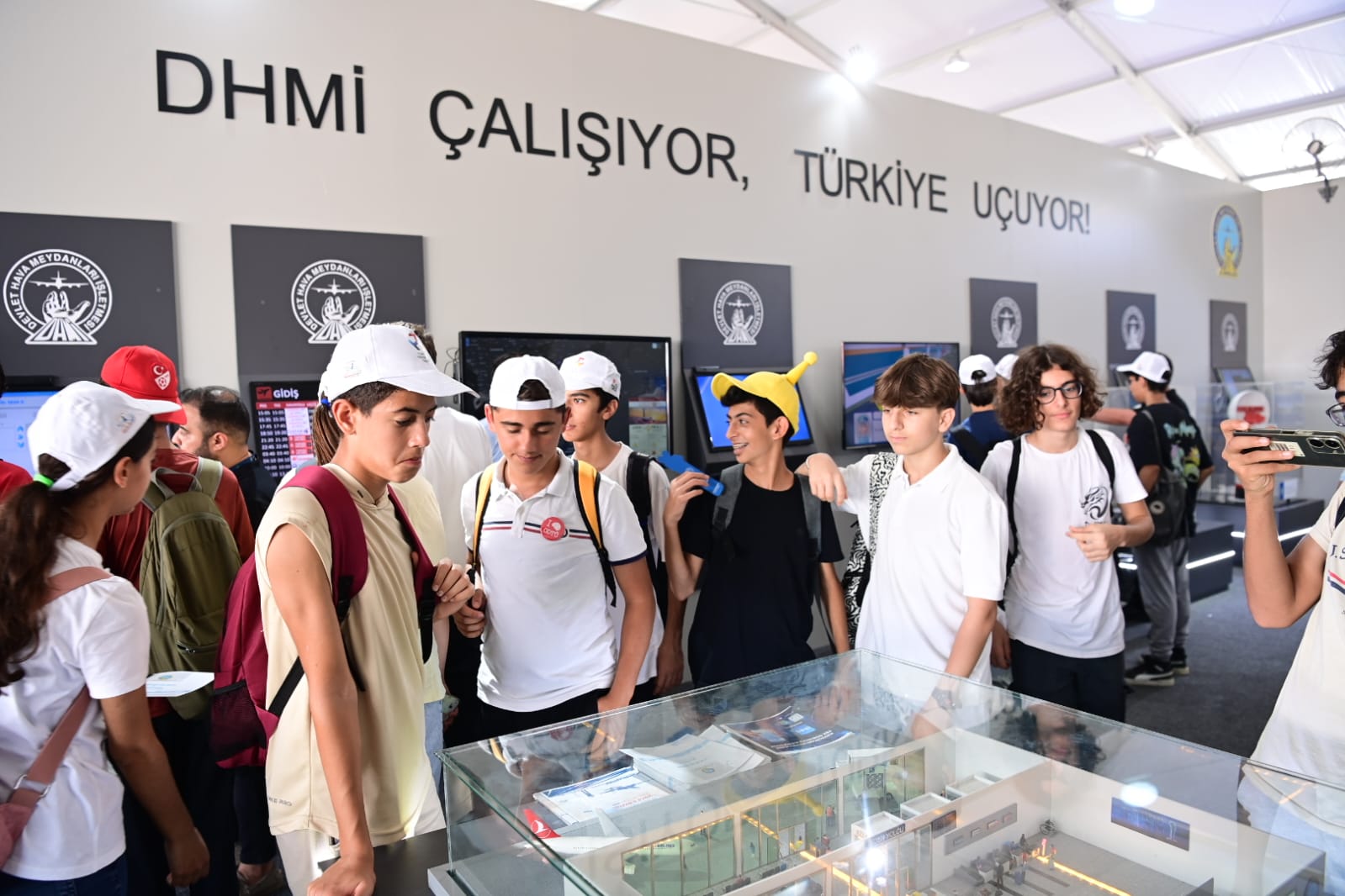 TEKNOFEST ADANA TÜM HIZIYLA DEVAM EDİYOR.