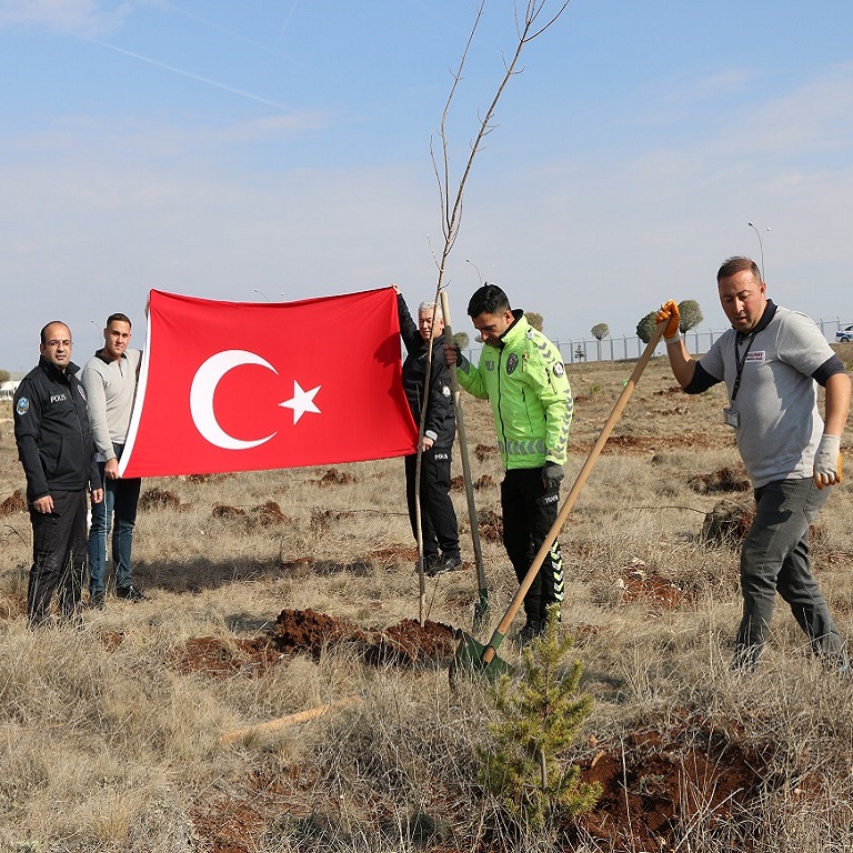 HAVALİMANIMIZDA MİLLİ AĞAÇLANDIRMA GÜNÜ 