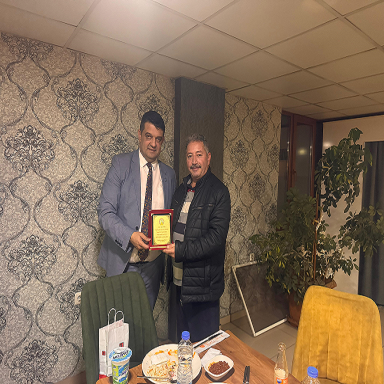 HAVALİMANIMIZDAN EMEKLİ OLAN PERSONELLERE VEDA YEMEĞİ DÜZENLENDİ