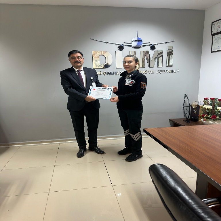 HAVALİMANIMIZDA ÖZEL GÜVENLİK GÖREVLİLERİNE TEŞEKKÜR BELGESİ TAKDİM EDİLDİ
