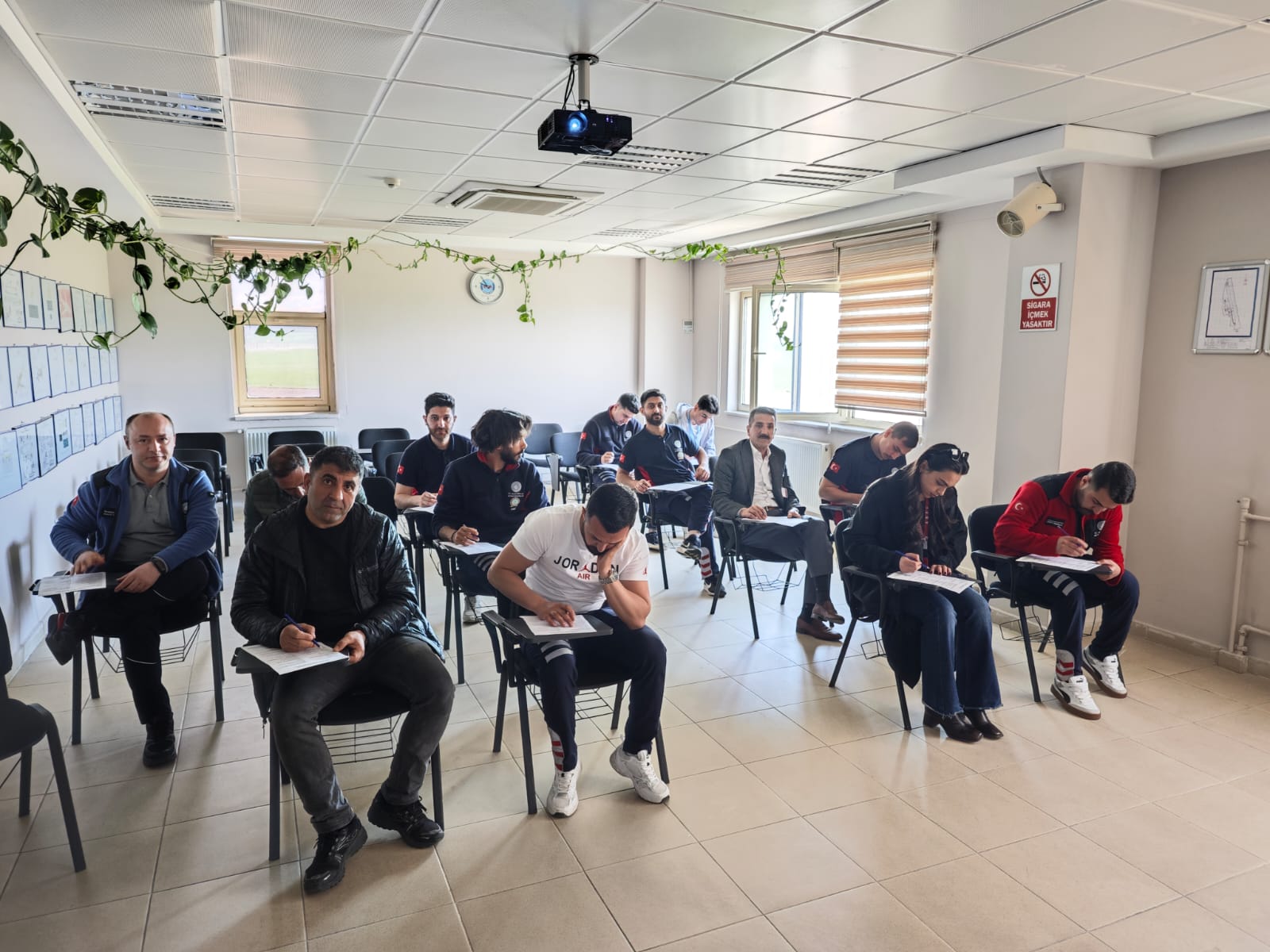 YÜKSEKTE ÇALIŞMA EĞİTİMİ VERİLDİ