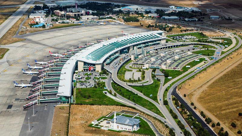Esenboğa Havalimanının Kapasite Artırımına Yönelik İlave Yatırımların Yapımı ile İç/Dış Hatlar, CIP, Genel Havacılık Terminalleri ve Mütemmimlerinin İşletme Haklarının Kiralanmak Suretiyle Verilmesi
